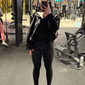Голая Камила Бусинка