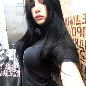 Голая Камила Бусинка