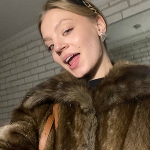 Голая Карина Александрова