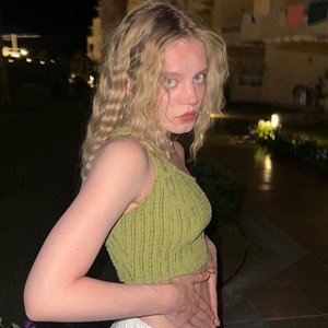 Голая Карина Александрова