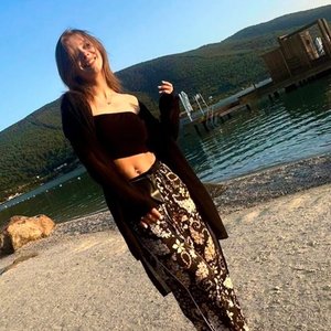 Голая Лиза Арзамасова