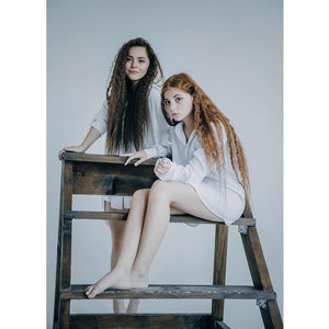 Голая Милана Бру