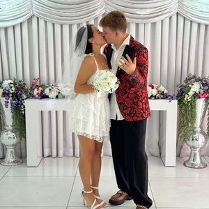 Голая Полина Хлеб