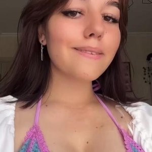 Голая Полина Хлеб