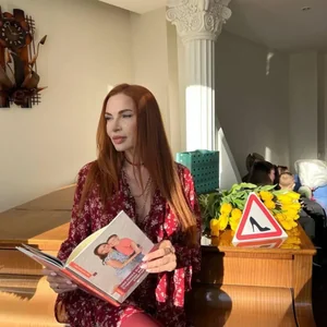 Голая Эвелина Бледанс