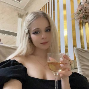 Голая Эми Роуз