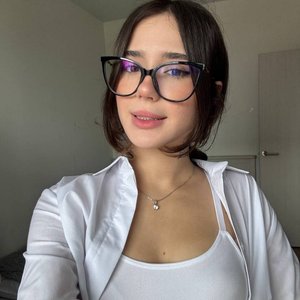 Голая Flaffyx
