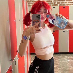 Голая Flaffyx