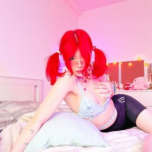 Голая Flaffyx