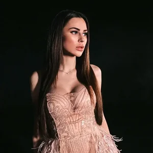 Голая Юлия Пушман