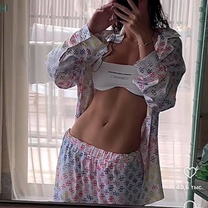 Голая Адель Вейгель
