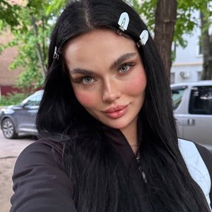 Голая Камила Смогулецкая