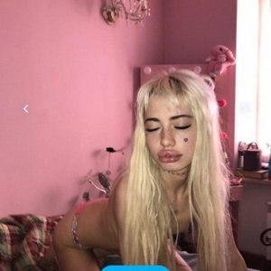 Голая Анна Михеева