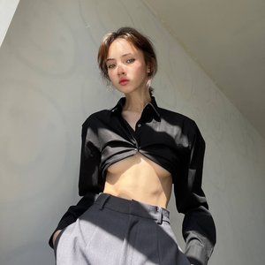 Голая Карамбейби