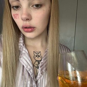 Голая Даша Каплан