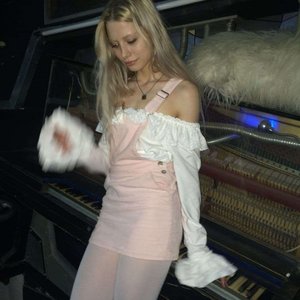 Голая Анна Михеева