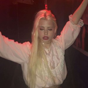 Голая Анна Михеева