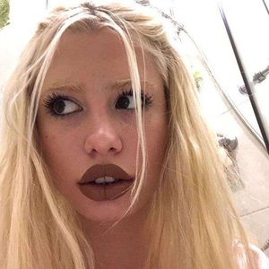 Голая Анна Михеева