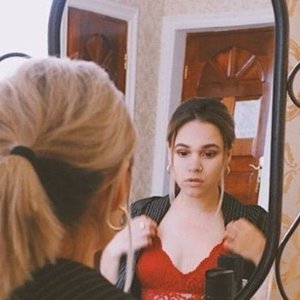 Голая Ира Смелая