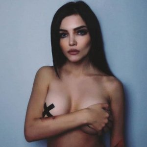 Голая Кристина Финк