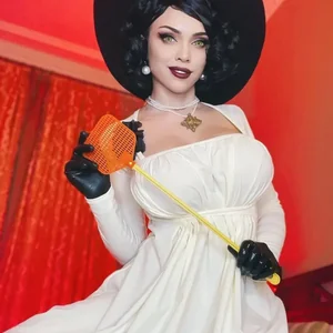 Голая Марина Дягилева