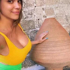 Голая Марина Дягилева