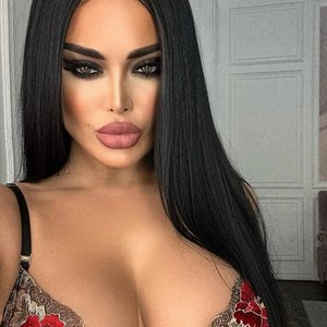 Голая Нита Кузьмина