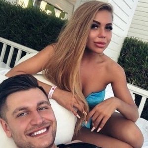 Голая Карина Кросс