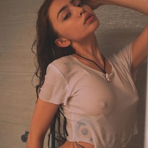 Голая Рената Валиуллина