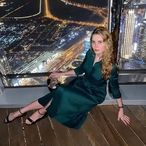 Голая Ангелина Робин Гуд