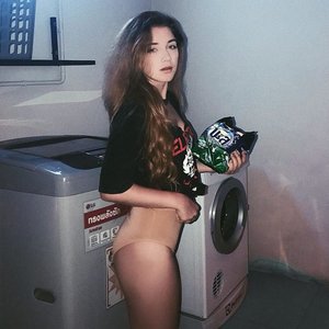 Голая Саша Кэт