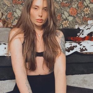 Голая Ева Карицкая