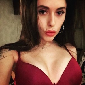 Голая Ева Карицкая