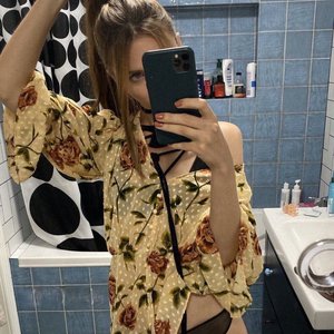 Голая Наташа Шелягина