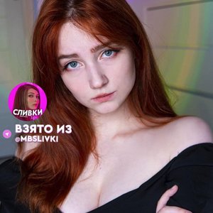 Голая Эвелинушка