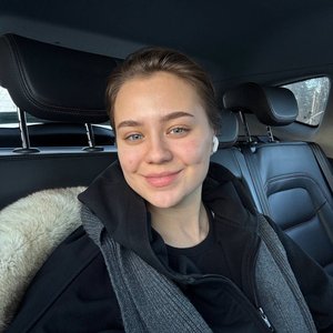 Голая Катя Адушкина