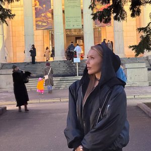 Голая Карина Кросс