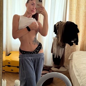 Голая Ева Карицкая