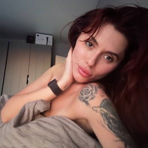 Голая Ева Карицкая