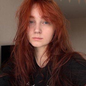 Голая Эвелинушка