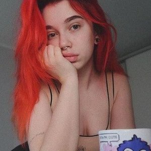 Голая Саша Кэт