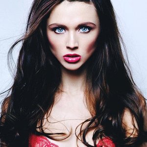 Голая Наташа Шелягина