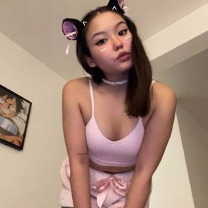 Голая Камилла Тенликова