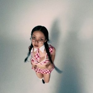 Голая Камилла Тенликова