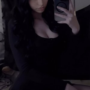 Голая Natalie Vox