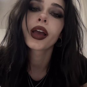 Голая Natalie Vox