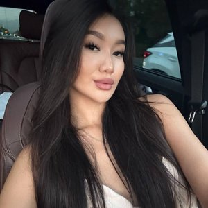 Голая Сабина Кай