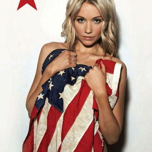 Голая Катрина Боуден
