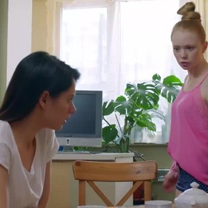 Голая Александра Кузенкина