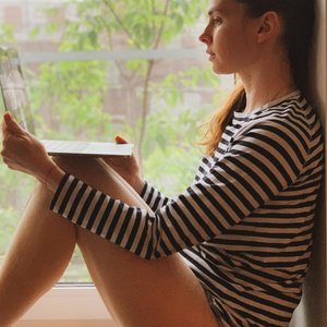 Голая Елена Николаева